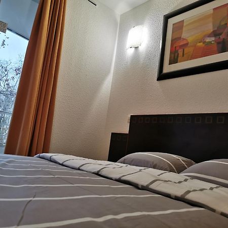 Appart Hotel La Defense Курбевуа Экстерьер фото
