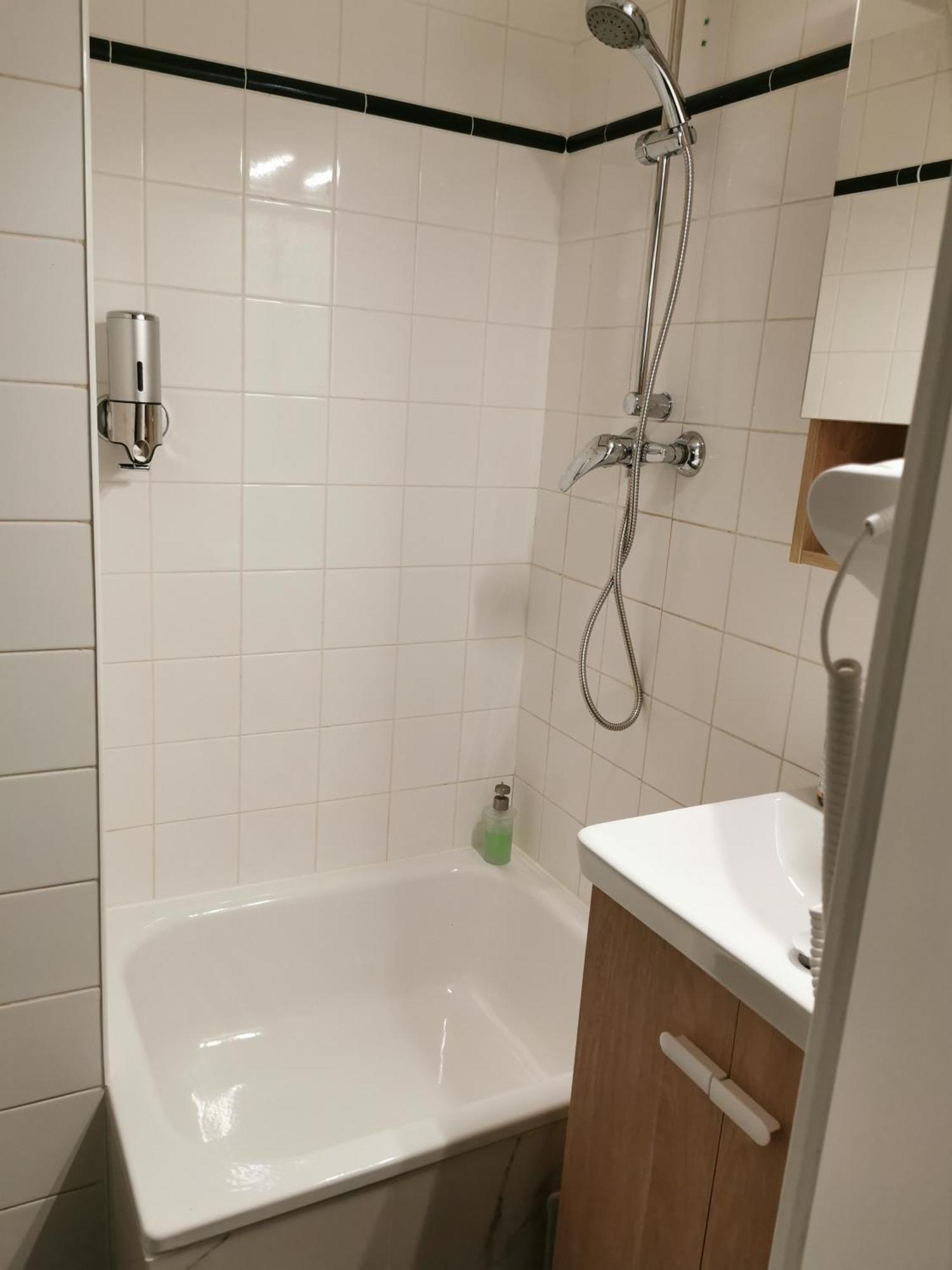 Appart Hotel La Defense Курбевуа Экстерьер фото