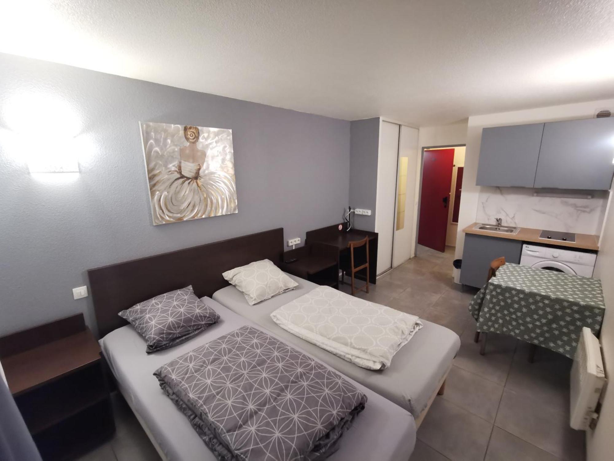 Appart Hotel La Defense Курбевуа Экстерьер фото